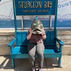 Meet your Posher, Emily